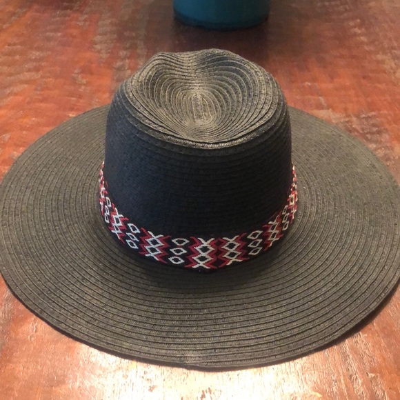 Straw fedora - Picture 2 of 4